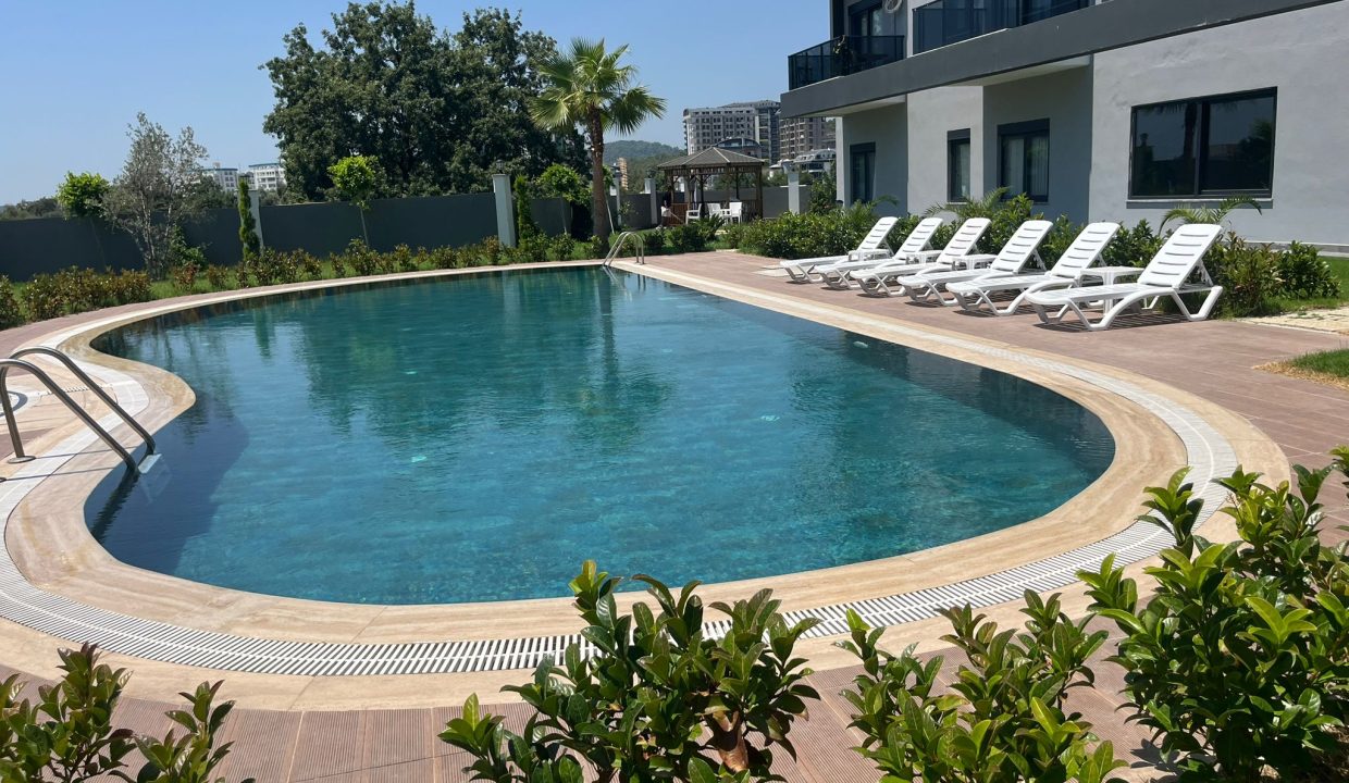 WhatsApp Image 2024-10-19 at 16.29.02 (4)