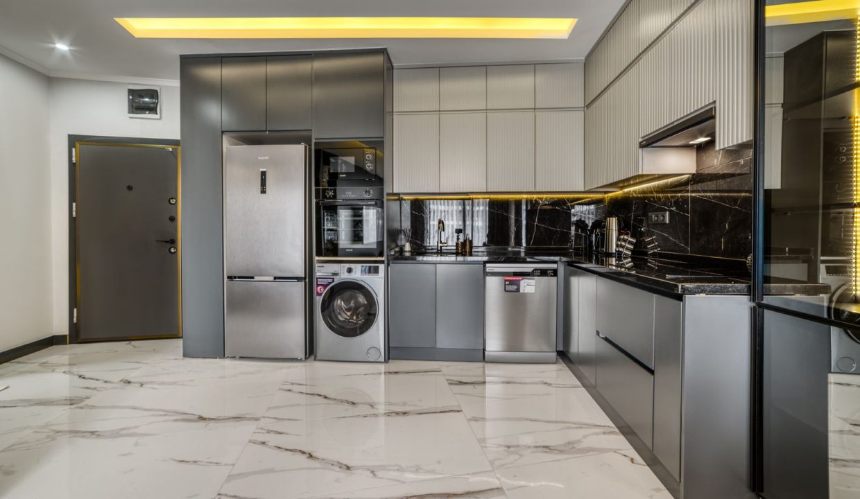 WhatsApp Image 2025-01-06 at 23.27.58 (1)