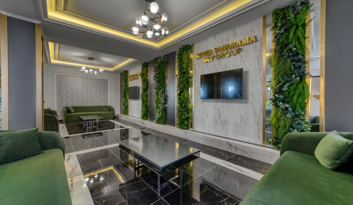 WhatsApp Image 2025-01-06 at 23.28.00