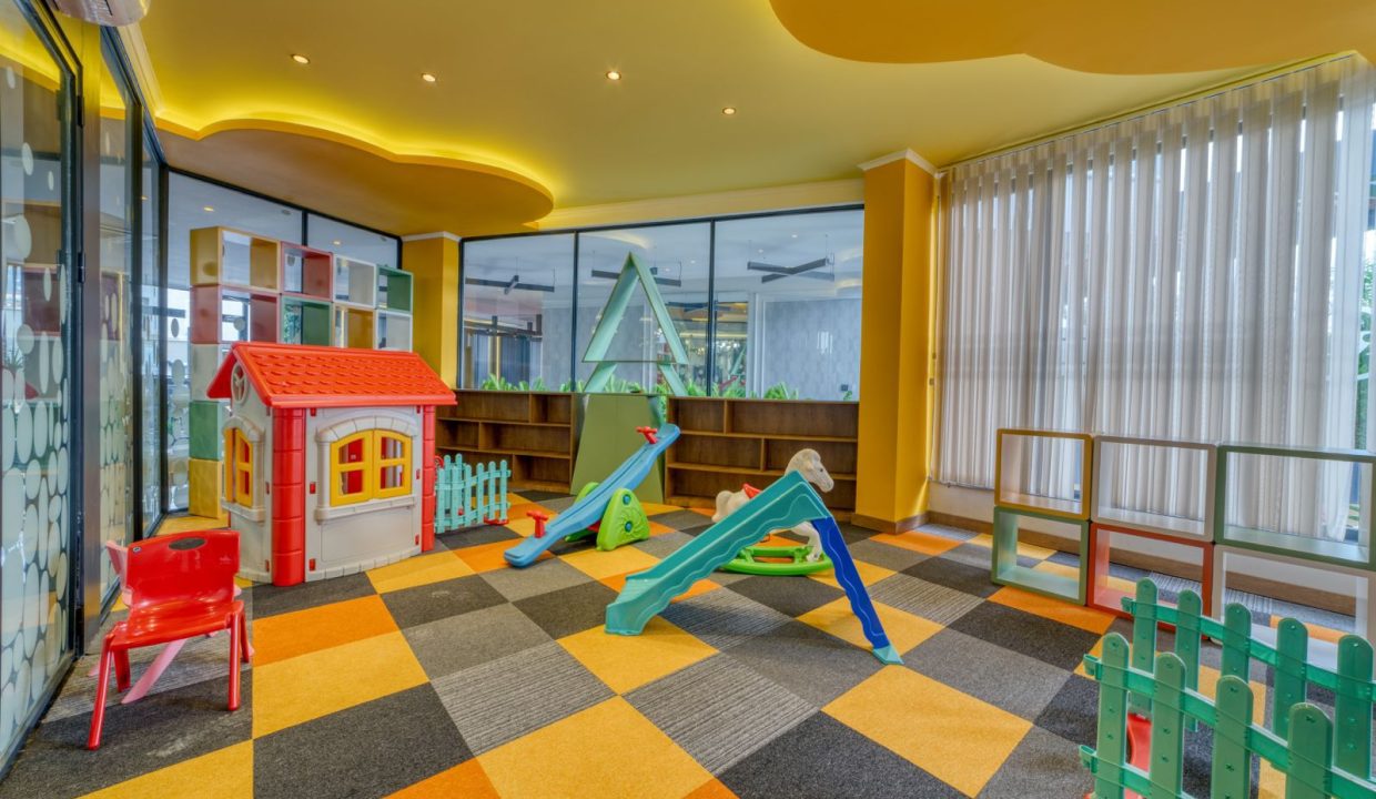 WhatsApp Image 2025-01-06 at 23.28.03