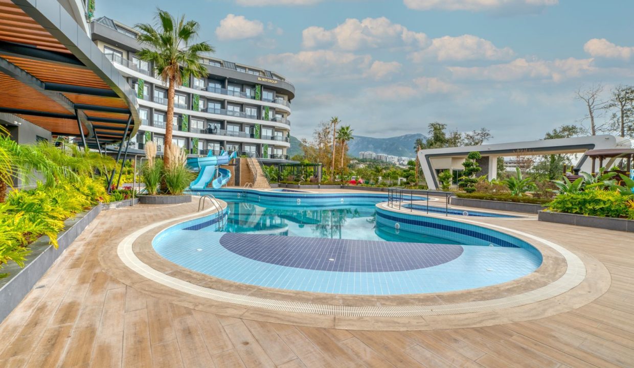 WhatsApp Image 2025-01-06 at 23.28.05 (1)