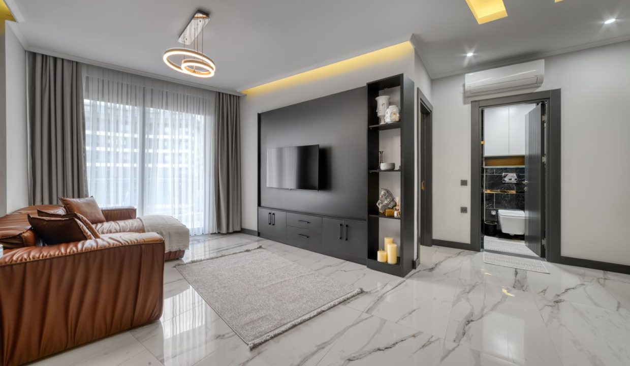 WhatsApp Image 2025-01-06 at 23.28.05 (2)